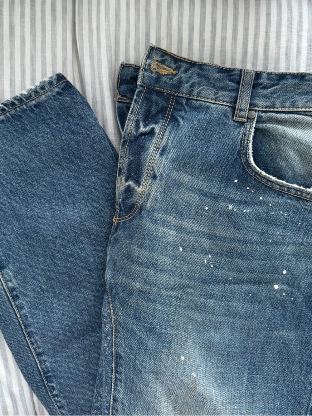 KITH Columbus Destroyed Denim Blue Distressed Paint-Splatter Men’s Jeans